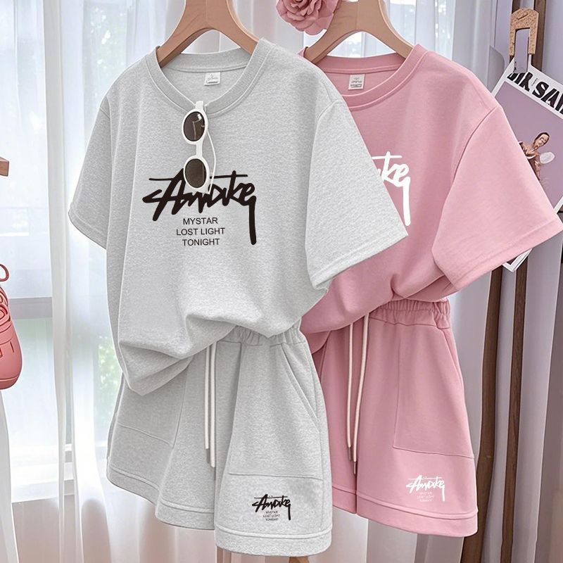 T-Shirts - Neues Damen-Übergrößen-Set: Zweiteiliges Set mit Kurzarmshirt