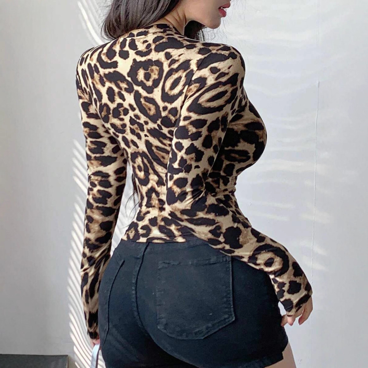 Damen-Jacke mit Leopardenmuste – Jackets Bewertung und Preis